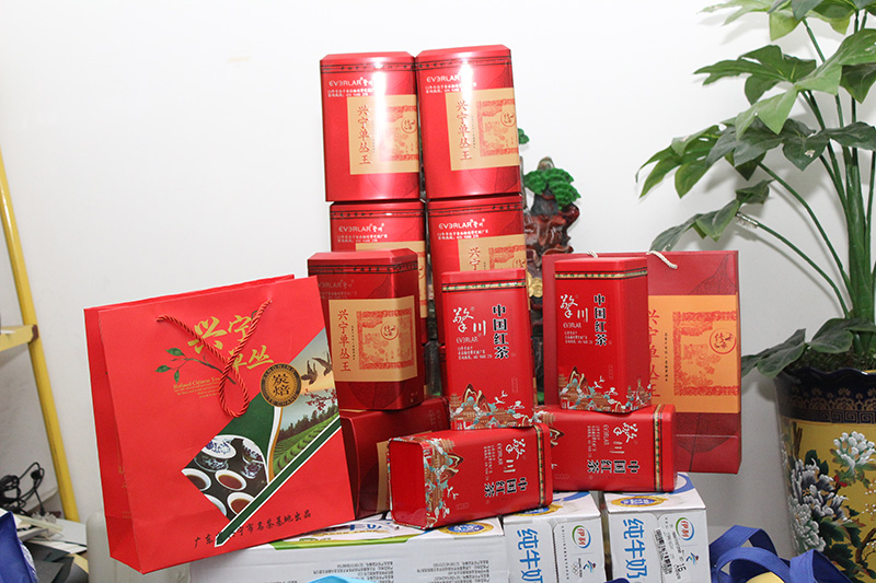 喜迎中秋國慶！擎川公司為員工送上中秋節(jié)福利啦