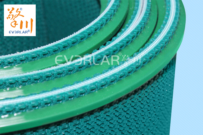 綠色花紋PVC輸送帶加雙導條食品輸送帶擎川工業(yè)皮帶