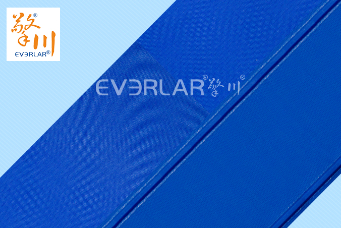 藍色PU鉆紋加導(dǎo)條耐磨防滑耐腐蝕工業(yè)皮帶