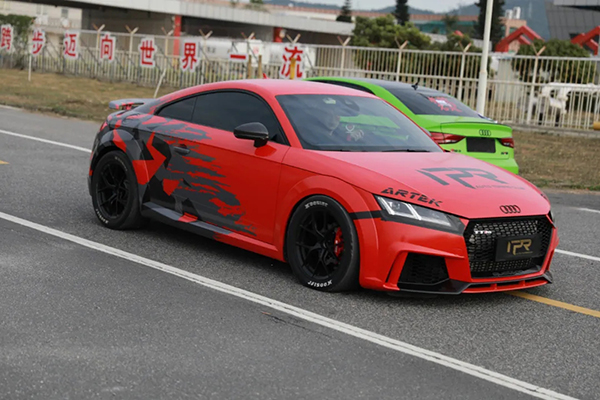 擎川參加集團公司車友會珠海國際汽車文化節(jié) 擎川參加集團公司車友會珠海國際汽車文化節(jié)